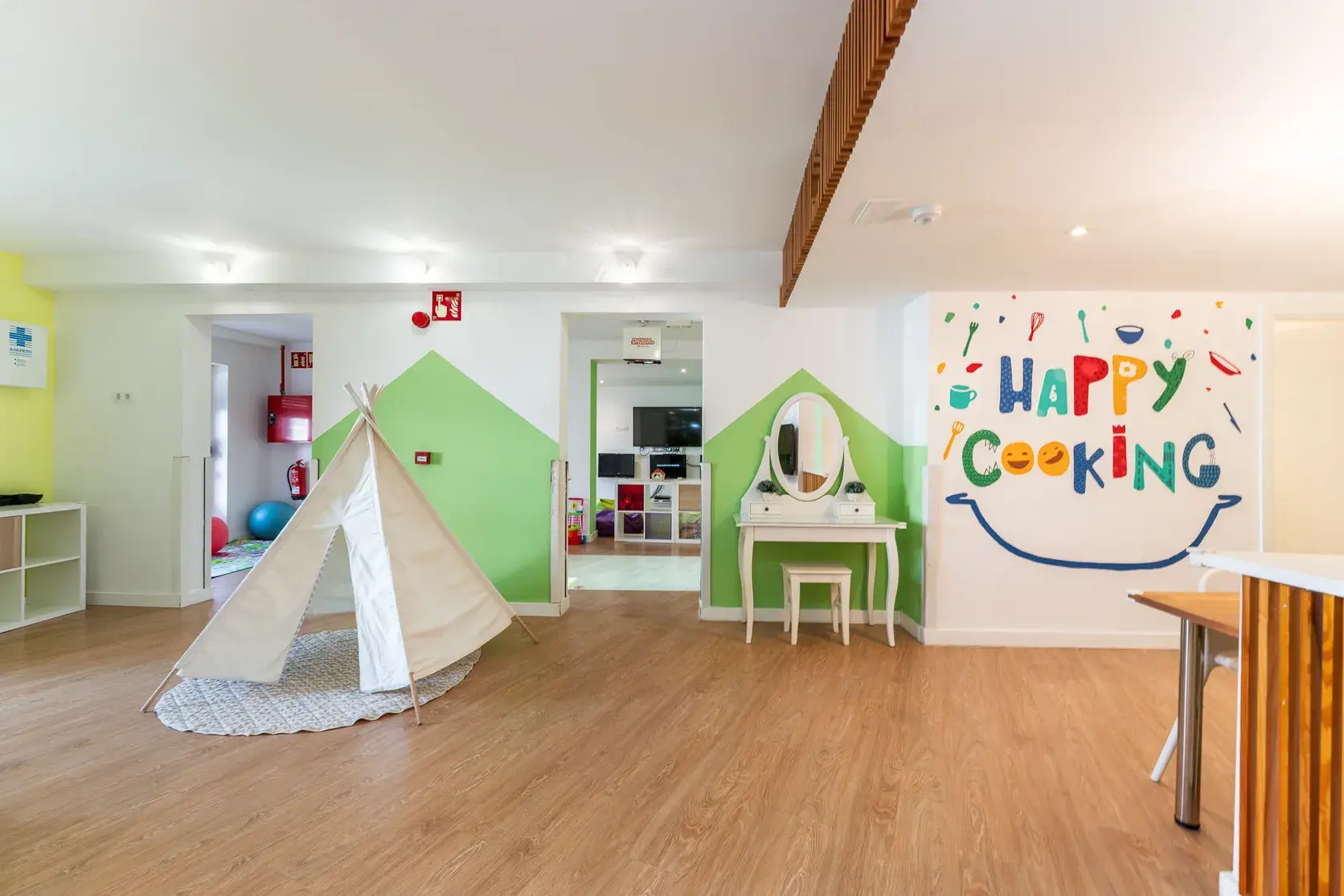 Kids Club 1